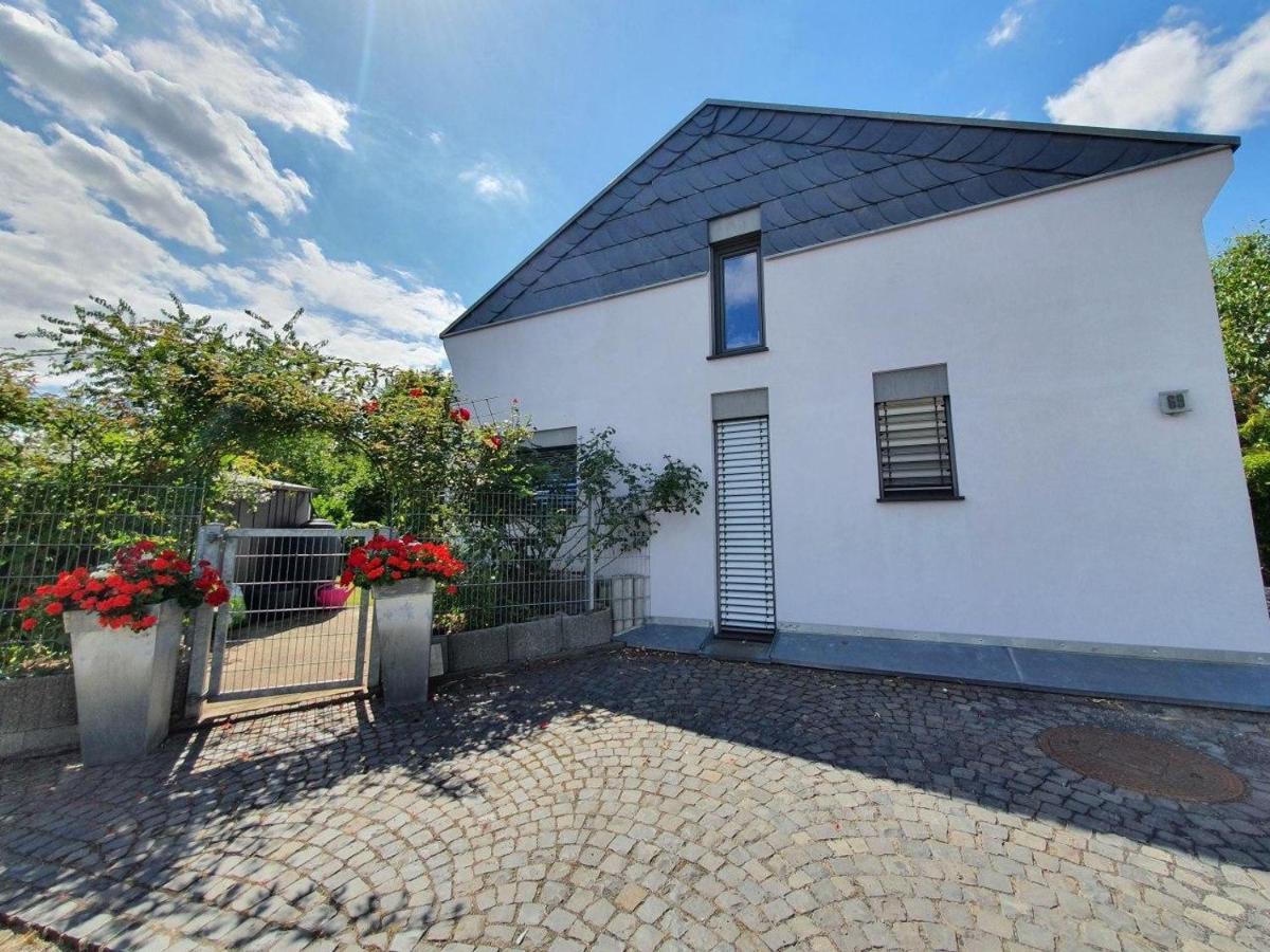 Wohnen-Auf-Zeit-Am-See Villa Großostheim Esterno foto
